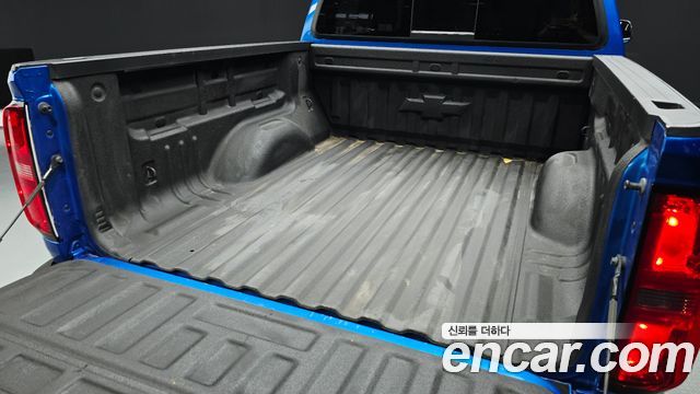 Chevrolet Korea Colorado 2021 — photo 24