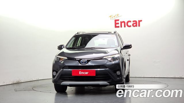 Toyota RAV4 2016 — photo 3