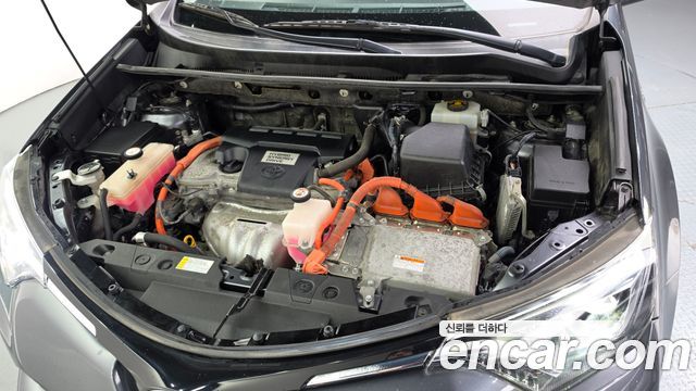 Toyota RAV4 2016 — photo 6