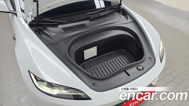 Tesla Model 3 2024 — photo 6