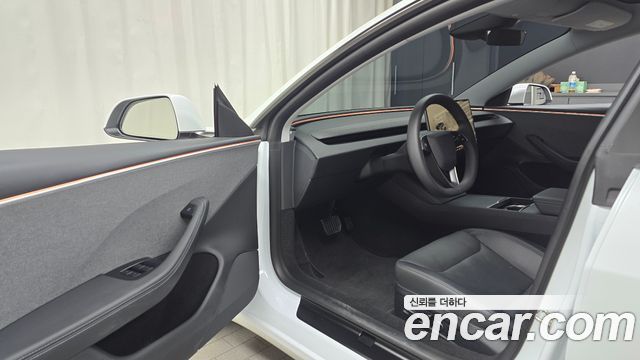 Tesla Model 3 2024 — photo 13