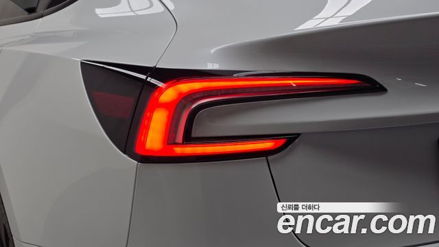 Tesla Model 3 2024 — photo 9