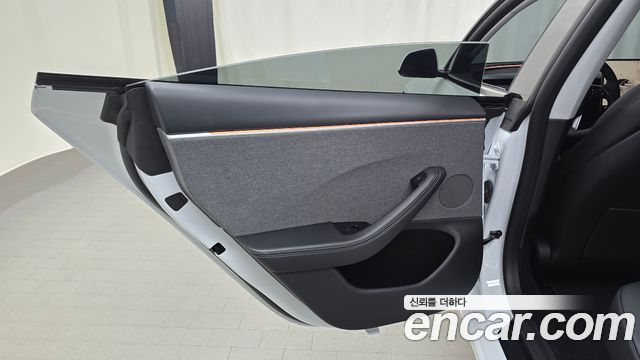 Tesla Model 3 2024 — photo 15