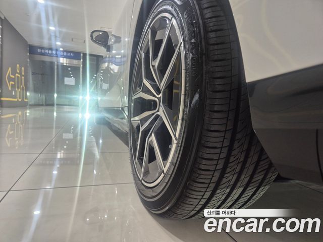 BMW i5 2025 — photo 20