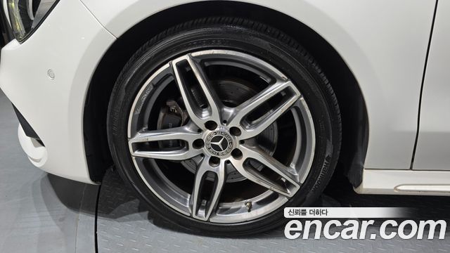 Mercedes-Benz CLA-Class 2019 — photo 5