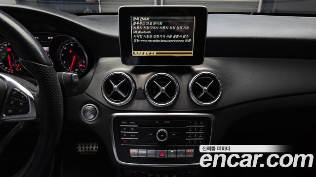 Mercedes-Benz CLA-Class 2019 — photo 20