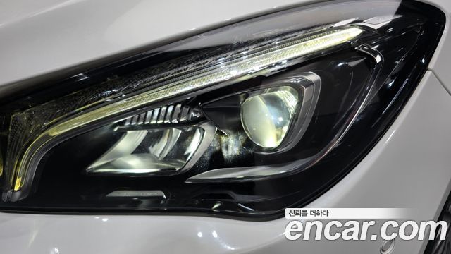 Mercedes-Benz CLA-Class 2019 — photo 8