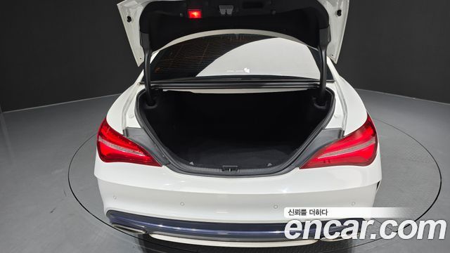 Mercedes-Benz CLA-Class 2019 — photo 31
