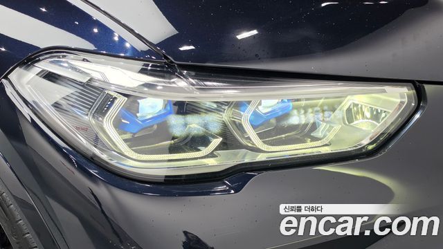 BMW X5 2022 — photo 8