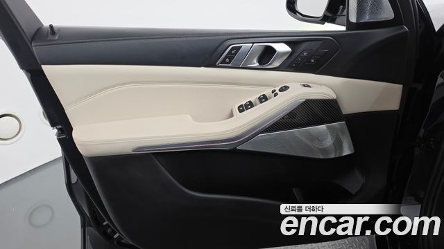 BMW X5 2022 — photo 14
