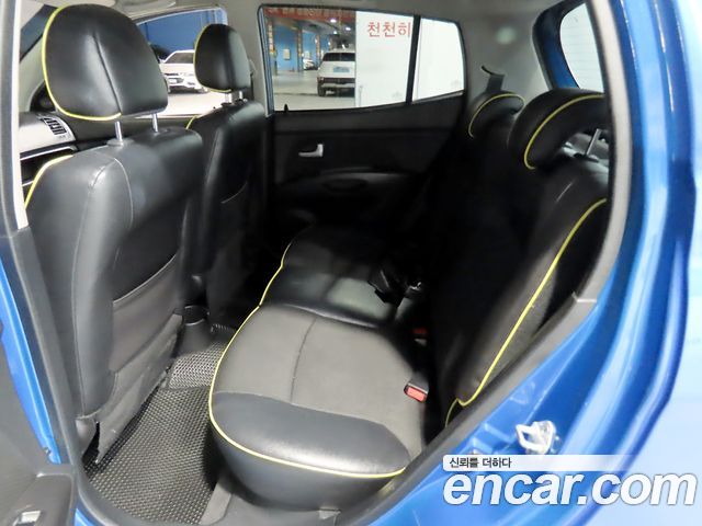Kia morning 2011 — photo 11