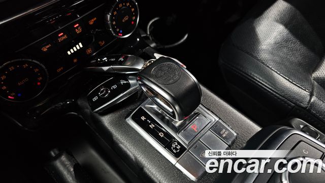 Mercedes-Benz G-Class 2014 — photo 12