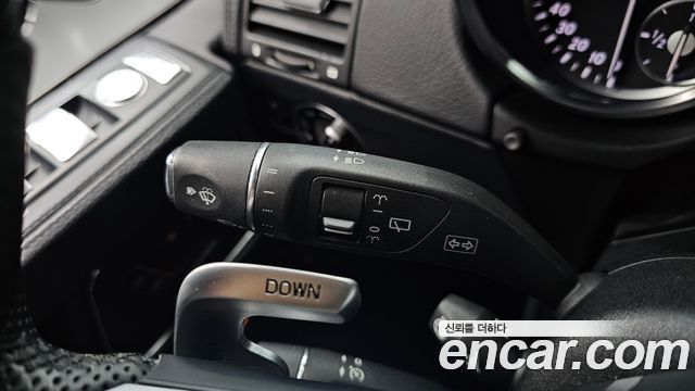 Mercedes-Benz G-Class 2014 — photo 30