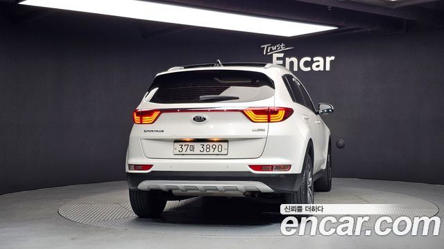 Kia Sportage 2016 — photo 4