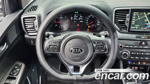 Kia Sportage 2016 — photo 13