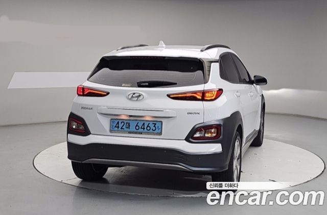 Hyundai Kona 2019 — photo 2