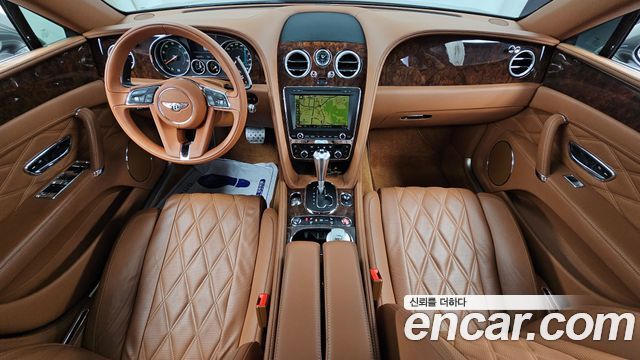 Bentley Flying Spur 2016 — photo 7