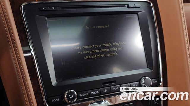 Bentley Flying Spur 2016 — photo 16