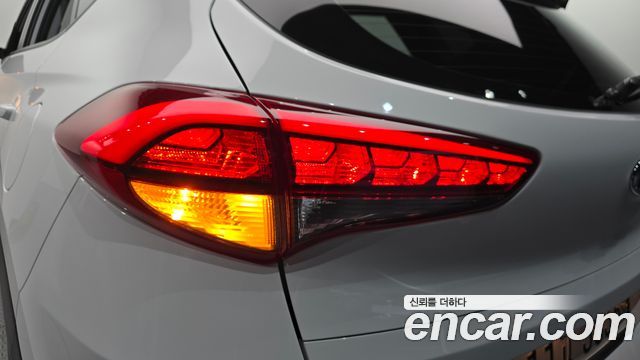Hyundai Tucson 2016 — photo 9