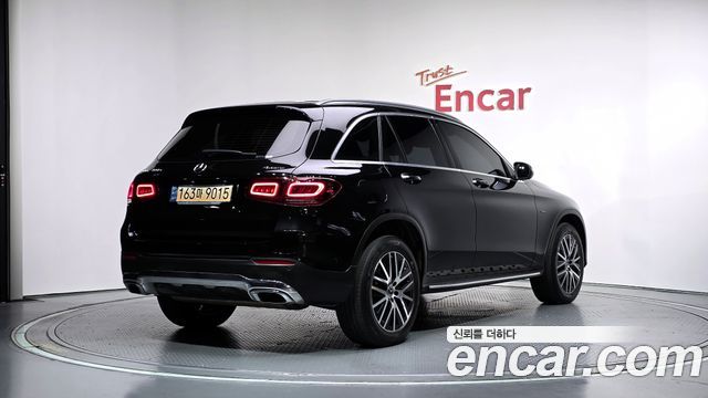 Mercedes-Benz GLC-Class 2021 — photo 2
