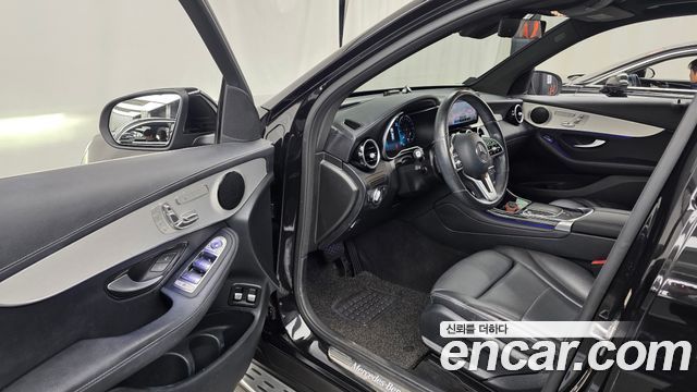 Mercedes-Benz GLC-Class 2021 — photo 13