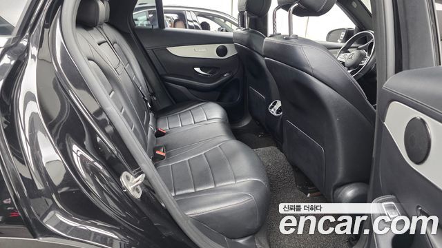 Mercedes-Benz GLC-Class 2021 — photo 17
