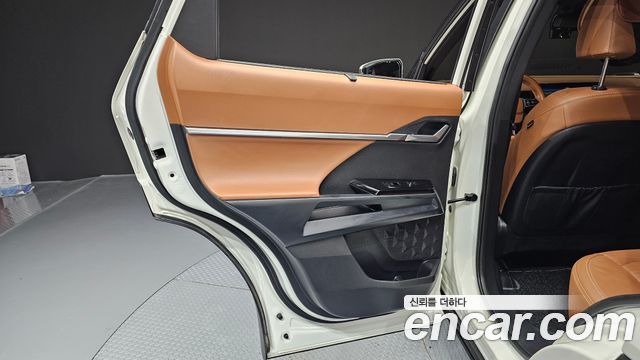 KG Mobility Torres 2023 — photo 15
