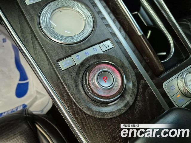 Genesis GV80 2020 — photo 8