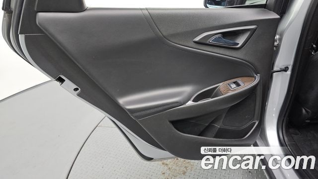 Chevrolet Korea Malibu 2017 — photo 15