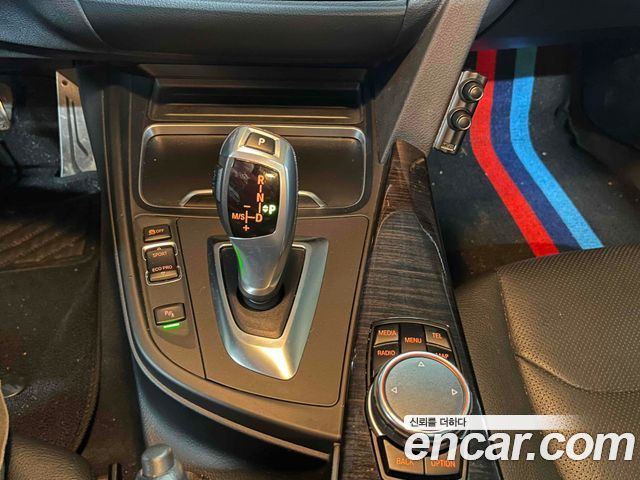 BMW Gran Turismo 2016 — photo 12