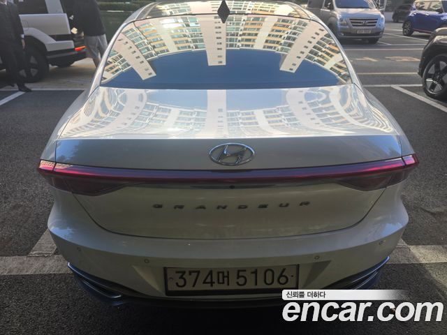 Hyundai Grandeur 2022 — photo 4