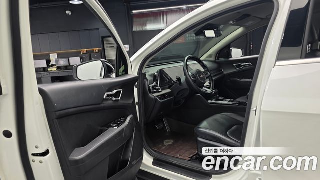 Kia Sportage 2023 — photo 13