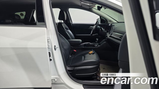 Kia Sportage 2023 — photo 16