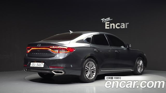Hyundai Grandeur 2018 — photo 2