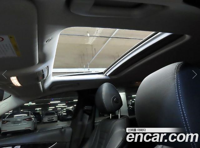 Mercedes-Benz E-Class 2019 — photo 16