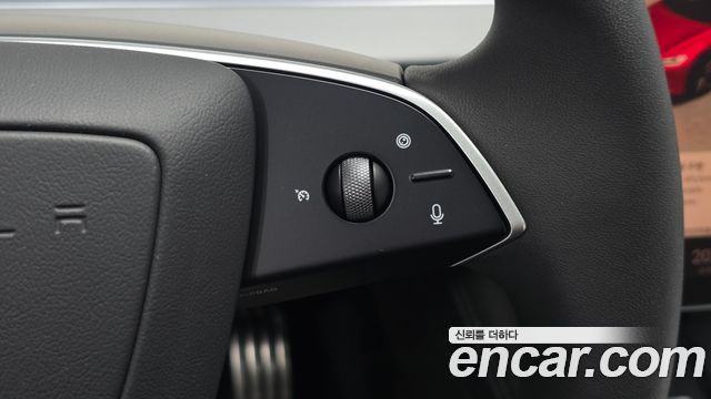 Tesla Model 3 2026 — photo 21