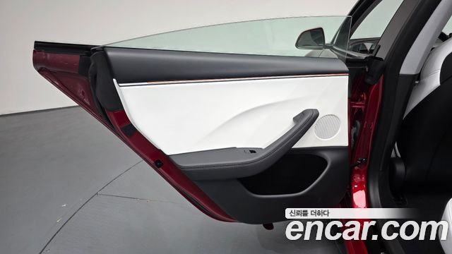Tesla Model 3 2026 — photo 15