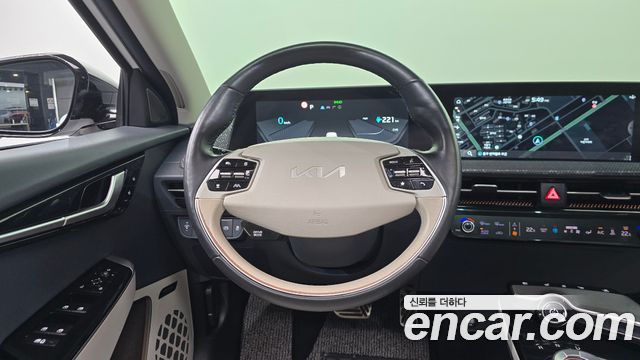 Kia EV6 2022 — photo 12