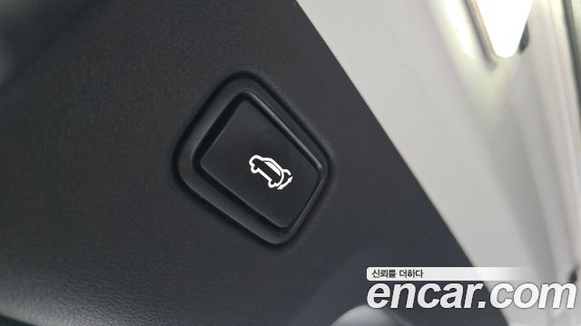 Kia EV6 2022 — photo 20