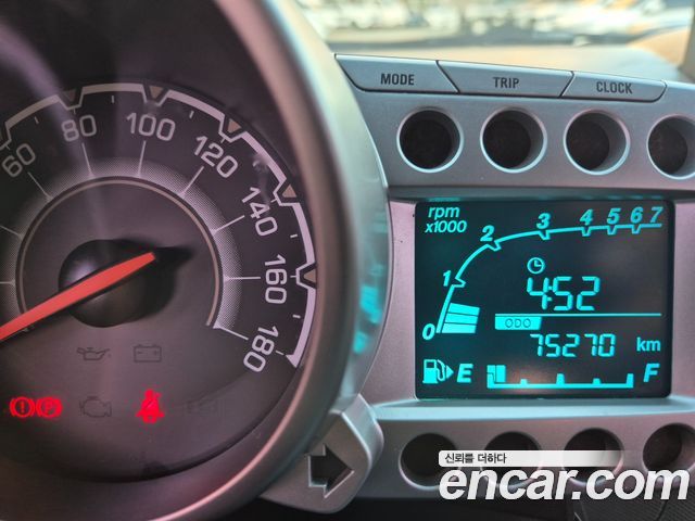 Chevrolet Korea Spark 2012 — photo 20