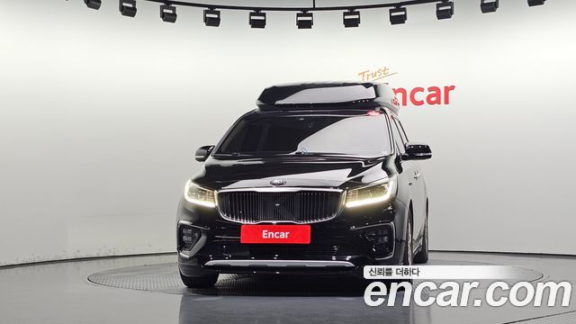 Kia Canival 2020 — photo 3