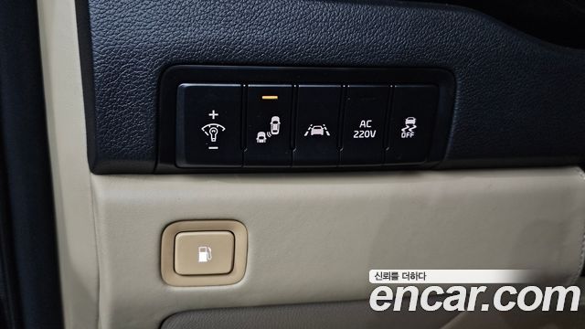 Kia Canival 2020 — photo 12