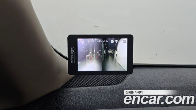 Kia Canival 2020 — photo 14