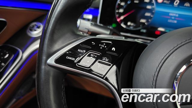 Mercedes-Benz S-Class 2023 — photo 21
