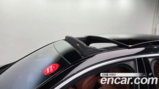 Mercedes-Benz S-Class 2023 — photo 25