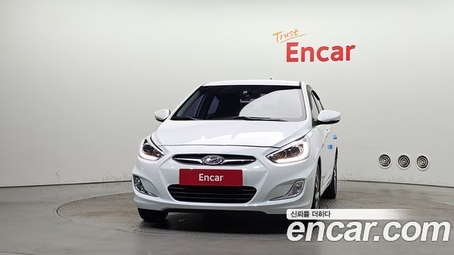 Hyundai Accent 2014 — photo 3