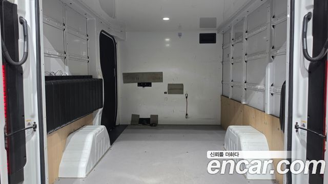 Hyundai ST1 2025 — photo 20