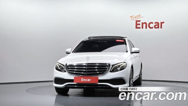 Mercedes-Benz E-Class 2019 — photo 3