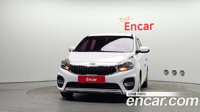 Kia Carens 2017 — photo 3