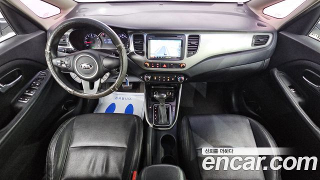 Kia Carens 2017 — photo 7